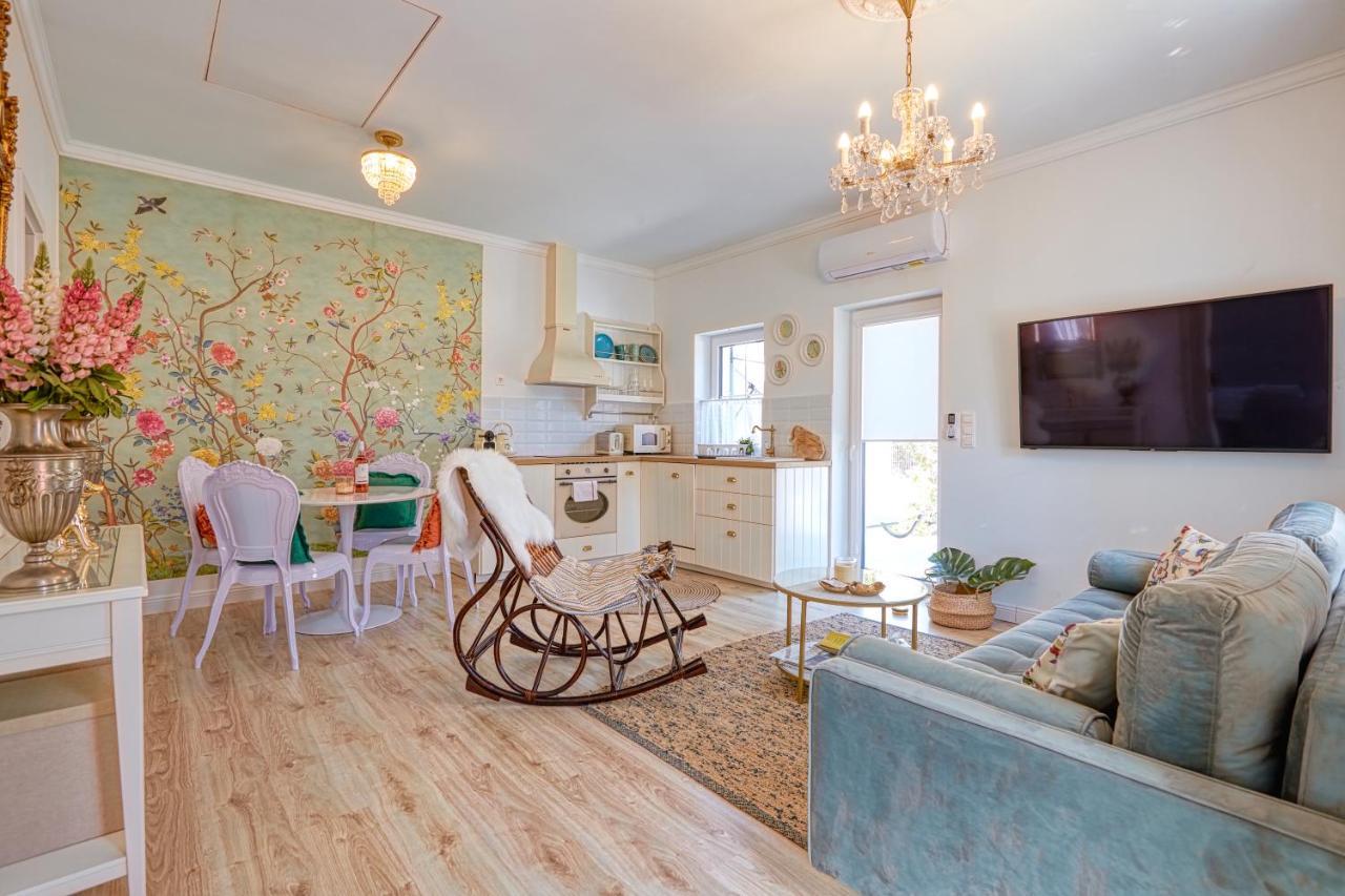 The Doors Boutique Apartments Mosonmagyarovar Luaran gambar