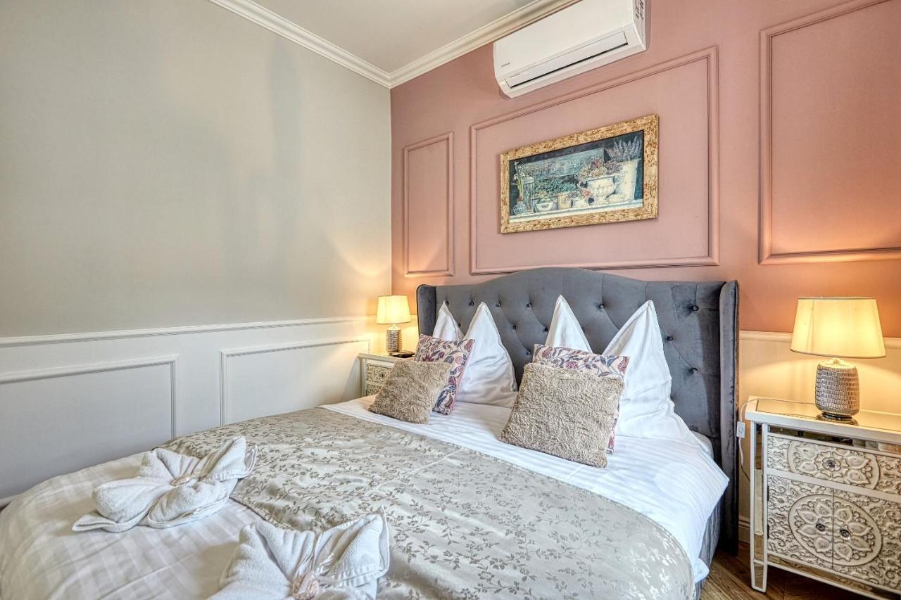 The Doors Boutique Apartments Mosonmagyarovar Luaran gambar