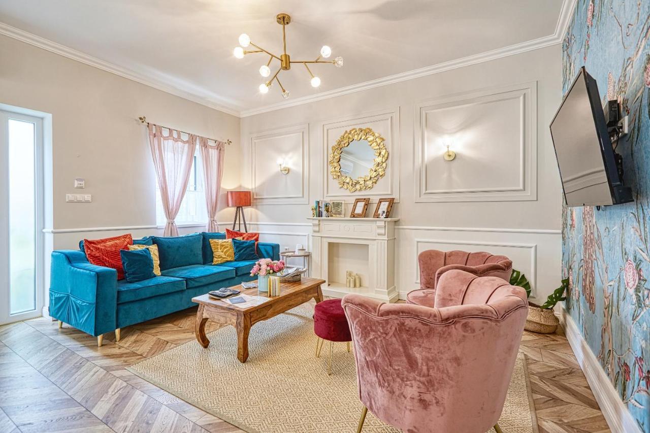 The Doors Boutique Apartments Mosonmagyarovar Luaran gambar
